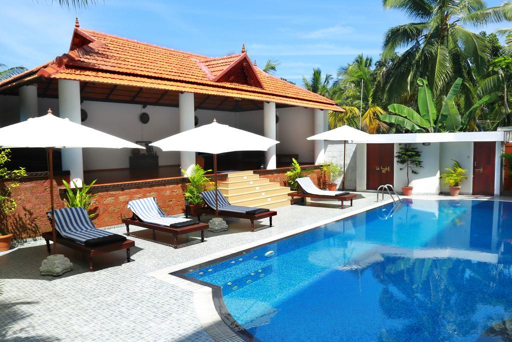 Chakra Ayurvedic Resort Kovalam Exterior foto
